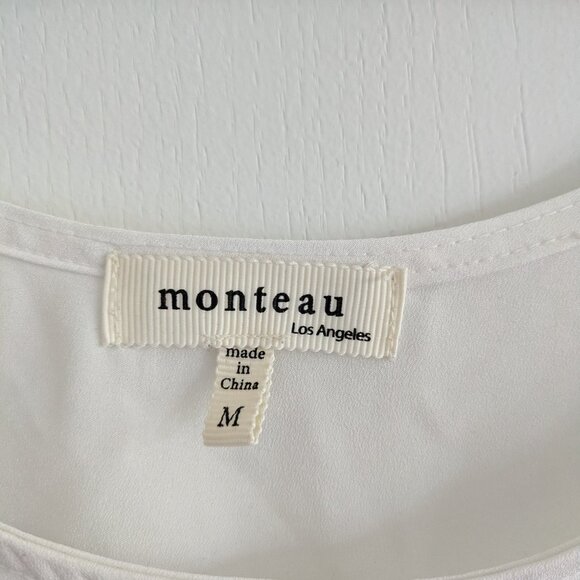 Crop Top - White with lace detail - Picture 3 of 3